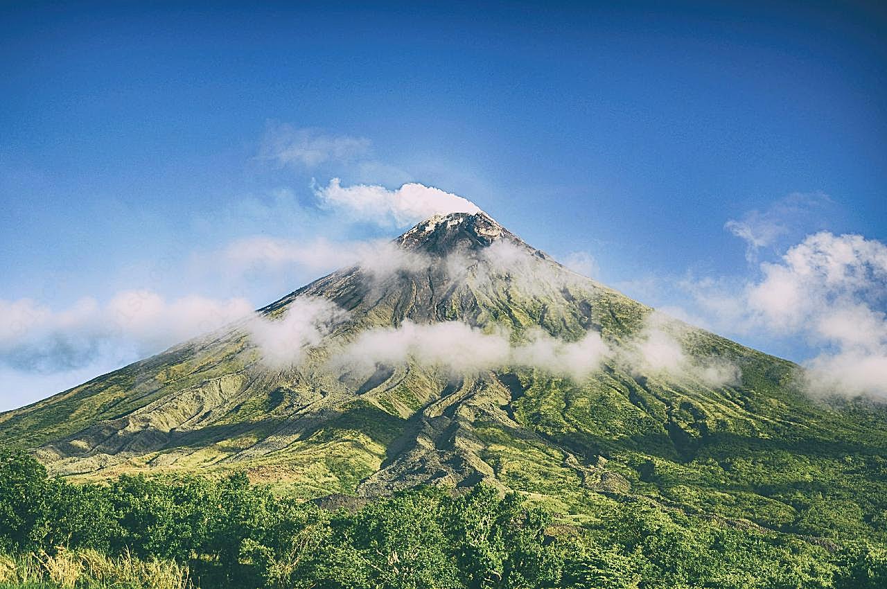 火山山峰自然风景高清摄影