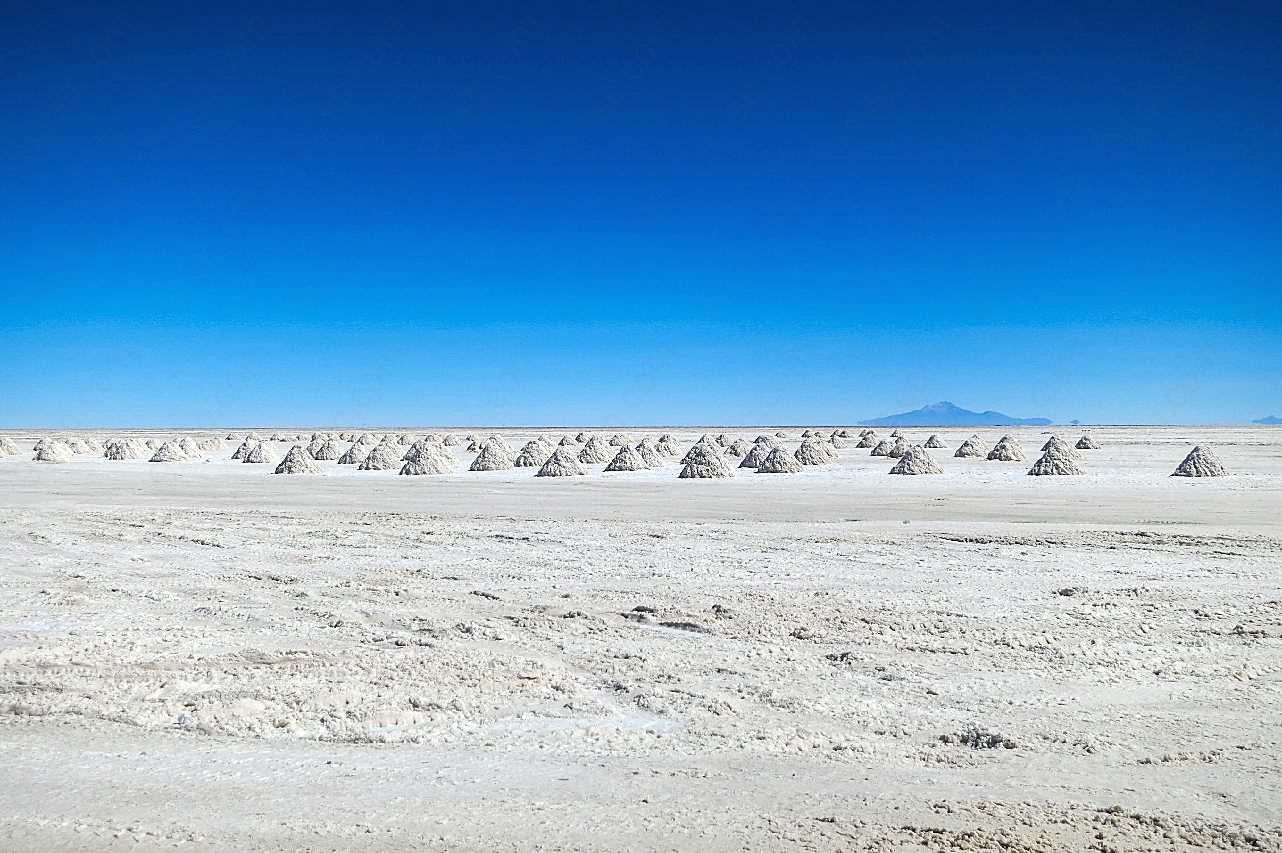 沙漠盐湖图片自然风景