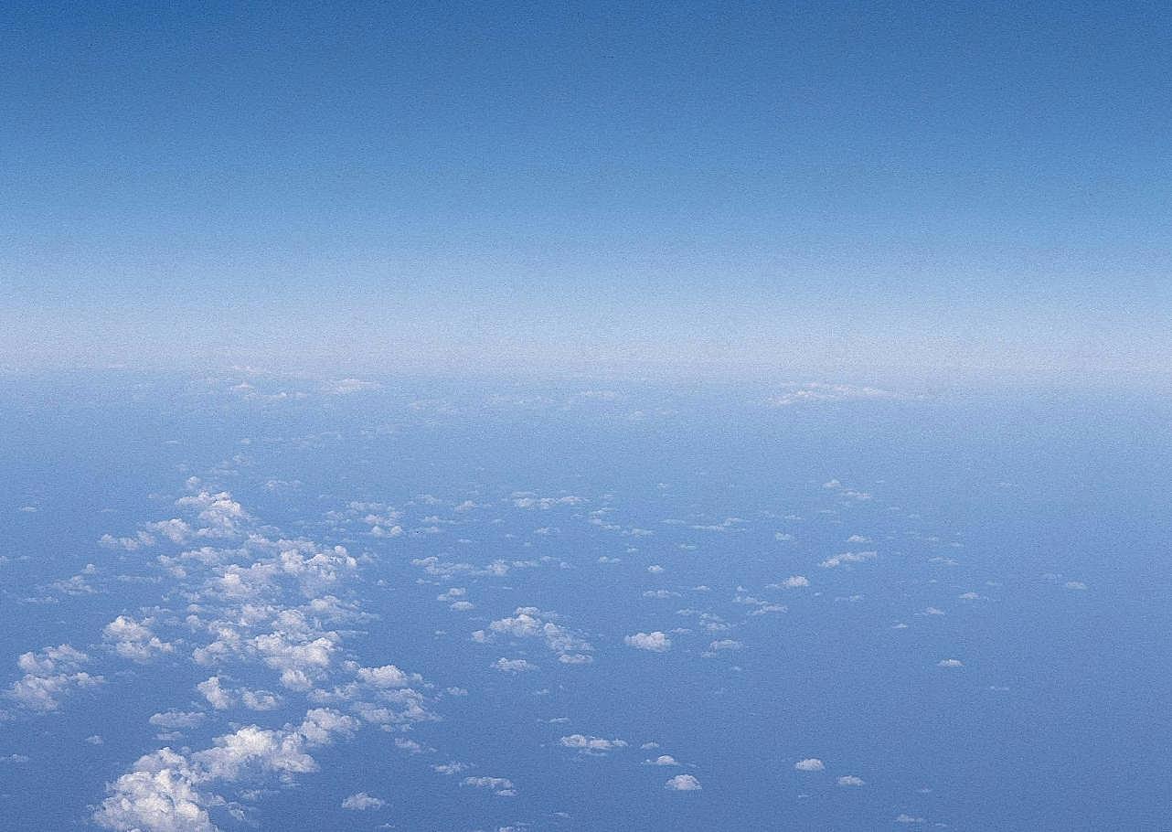 广阔133天空