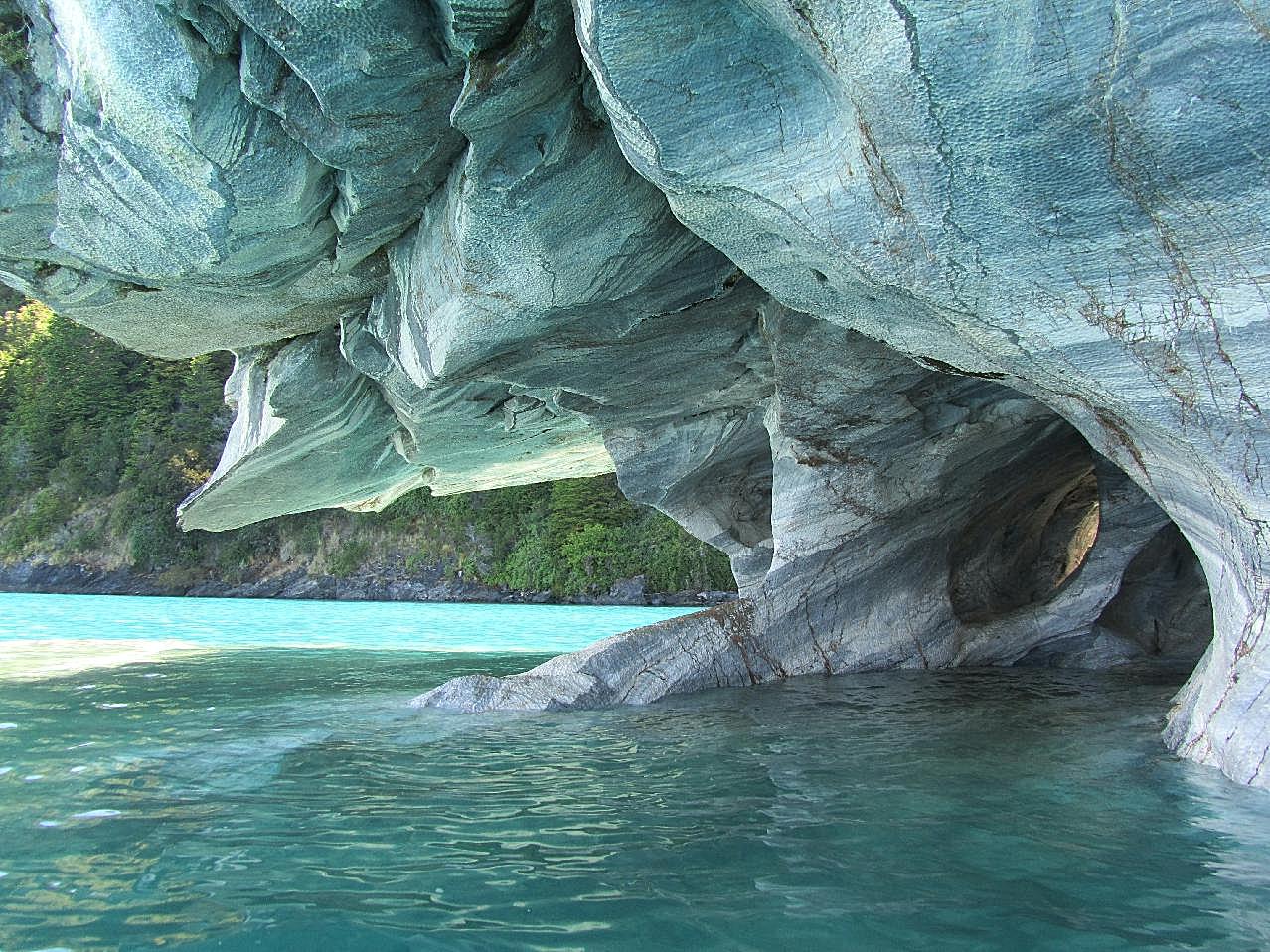 大理石洞穴图片高清摄影