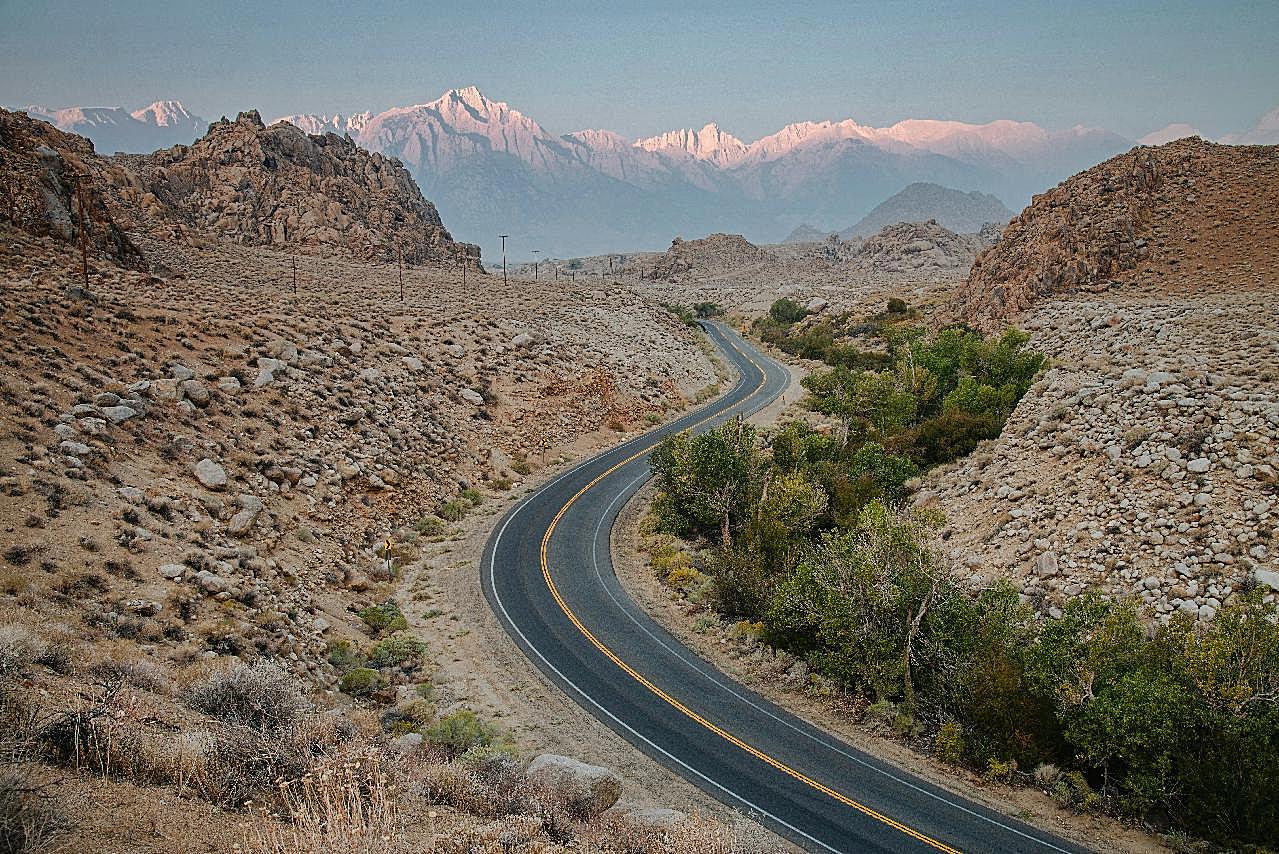 自然山脉图片公路