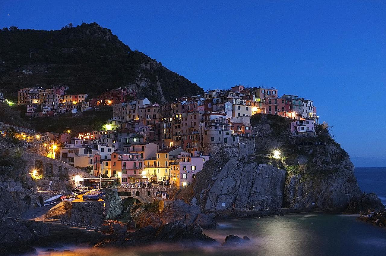 意大利五渔村夜景图片空间高清