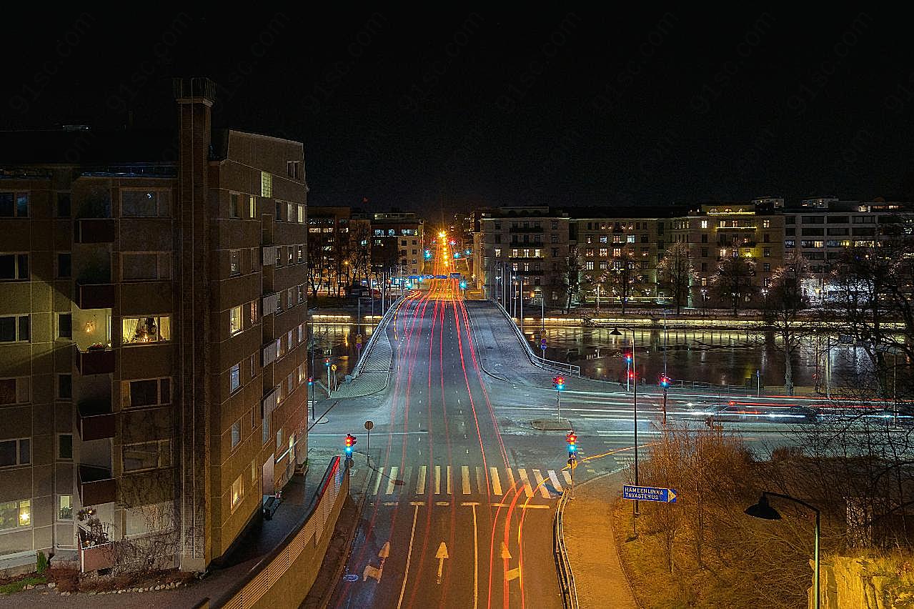 城市十字路夜景图片空间摄影