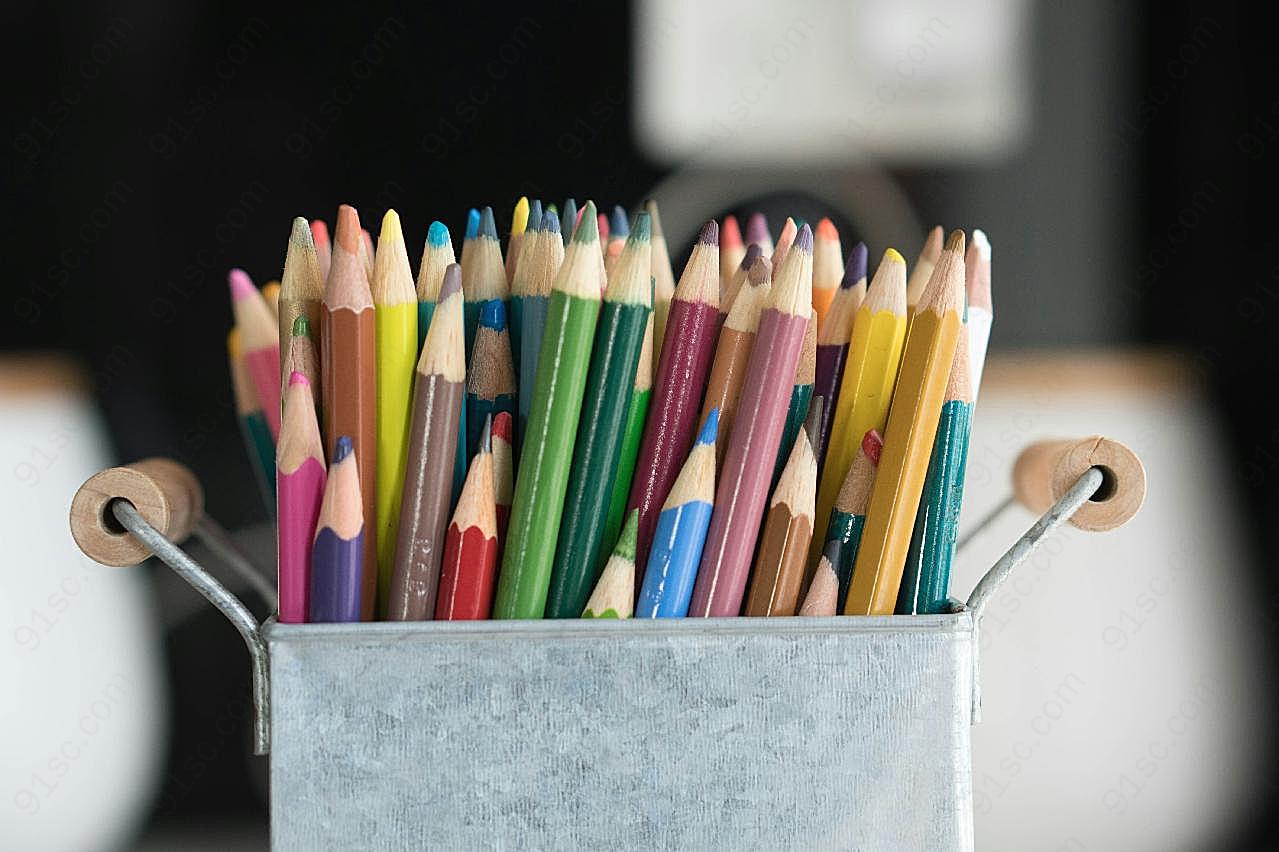 多种彩色铅笔图片学习办公