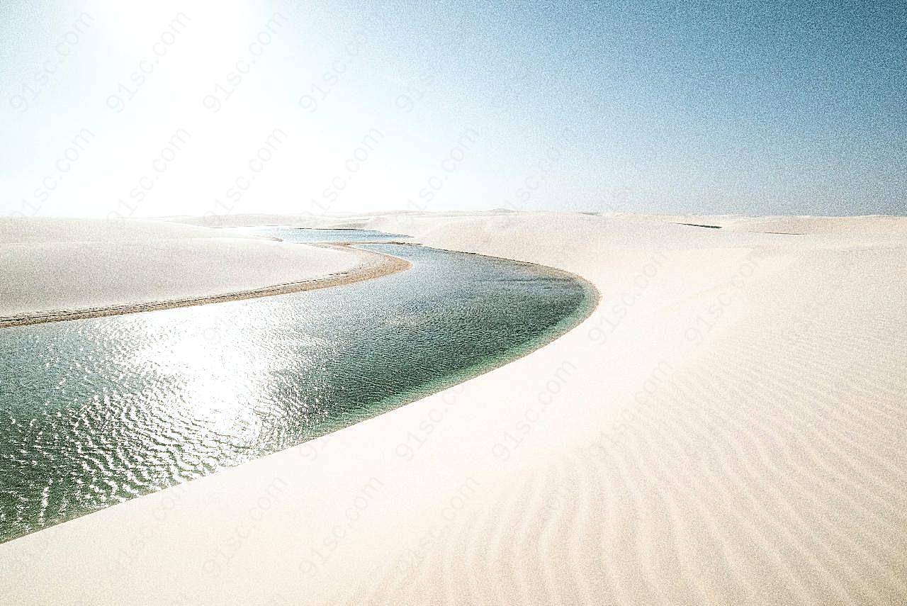 沙漠中的河流图片摄影自然