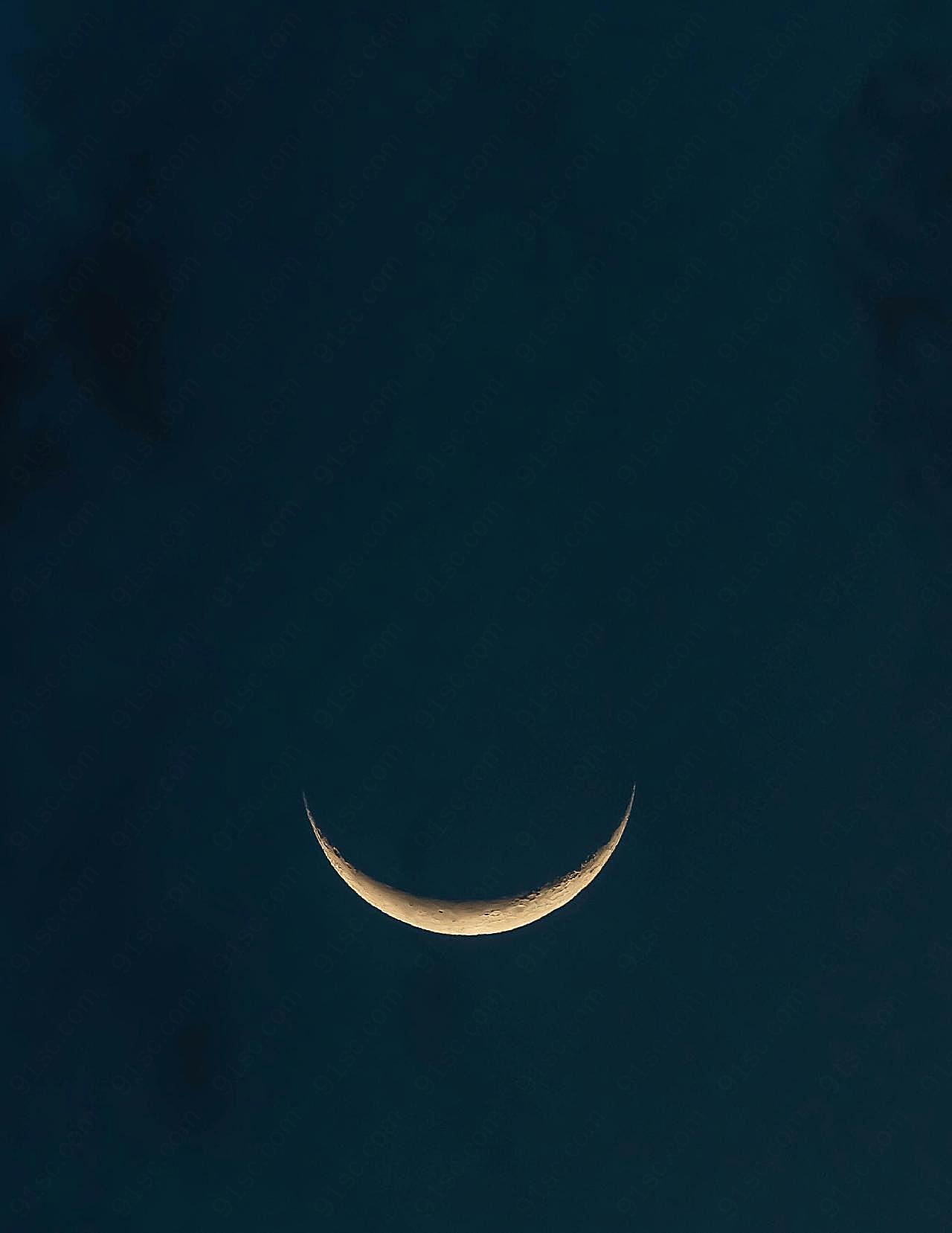 下弦月夜空图片景观自然