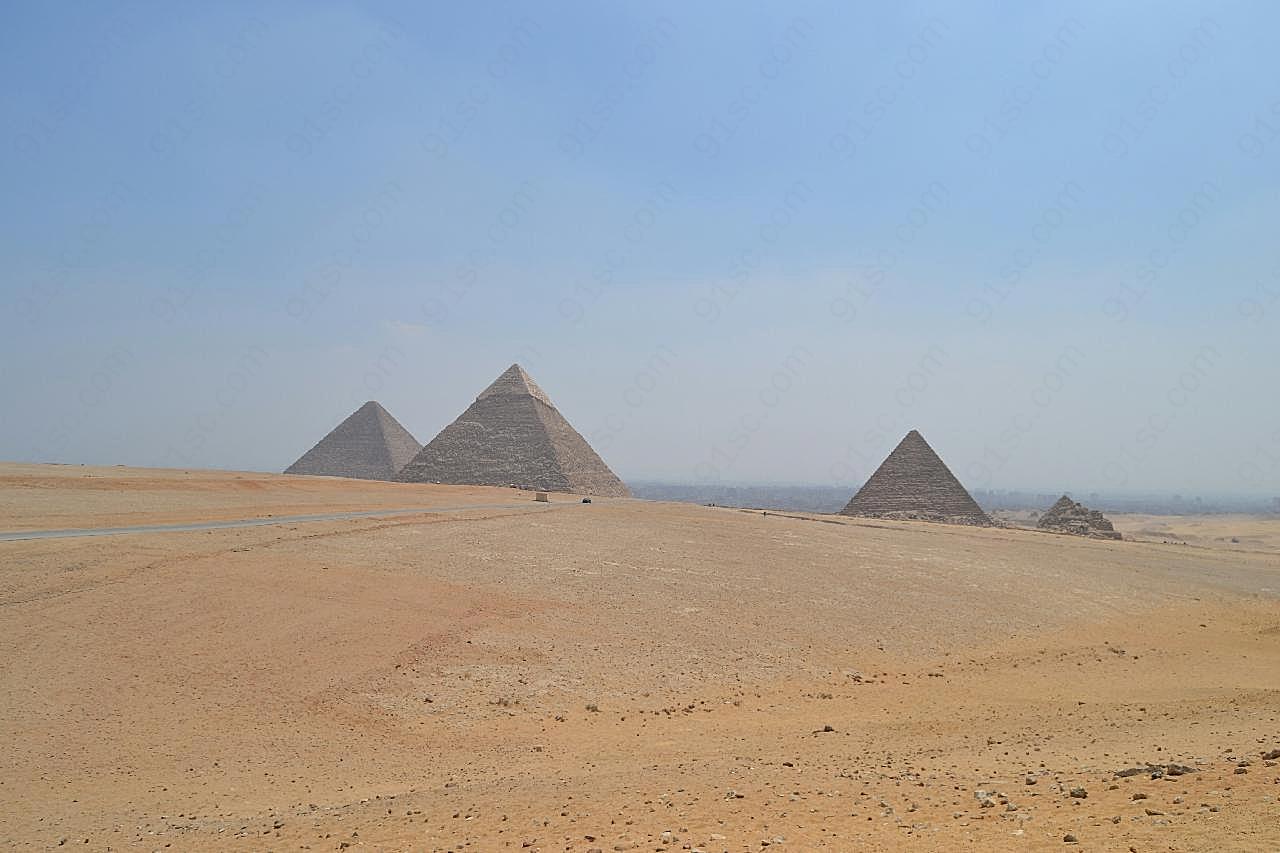 金字塔图片沙漠