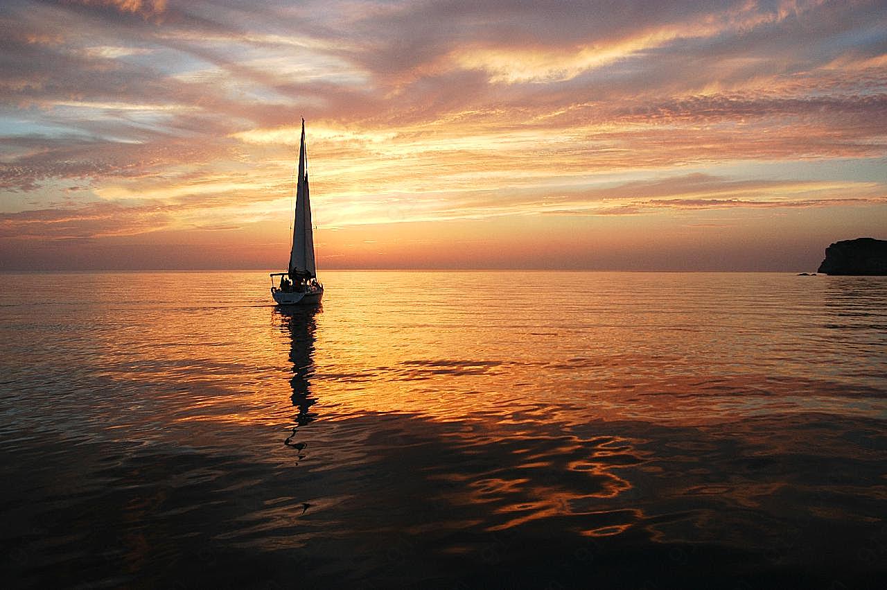 黄昏大海帆船美景图片摄影景观