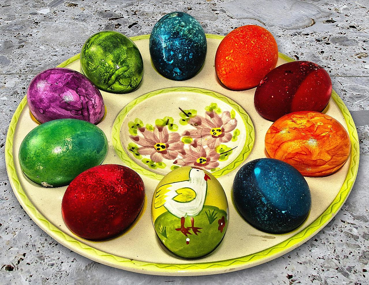 复活节手绘彩色彩蛋图片高清