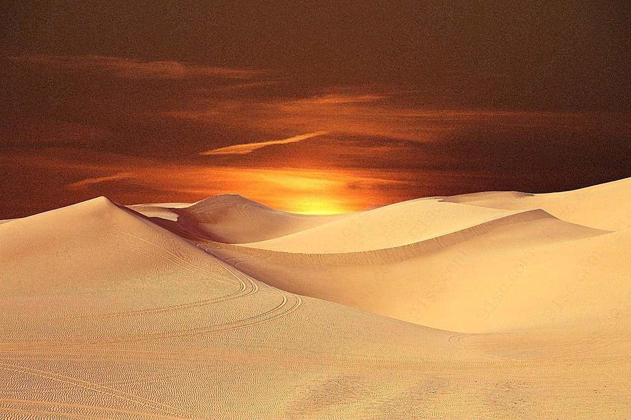 黄昏图片沙漠