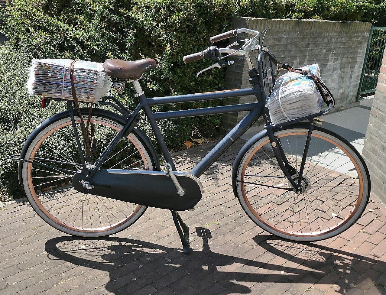 旧自行车图片交通工具