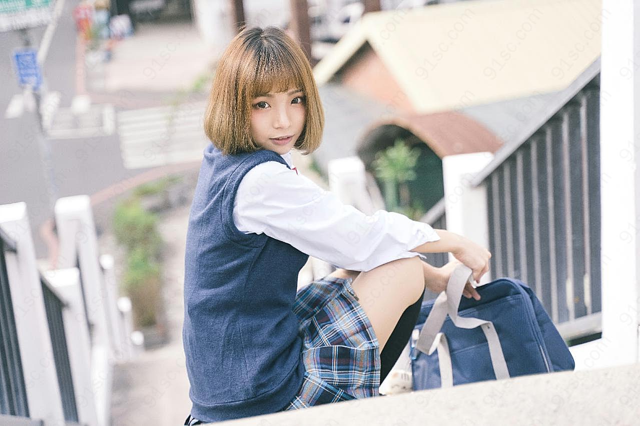 日本美女艺术人体图片摄影