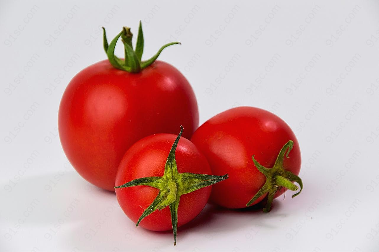 三颗西红柿图片高清