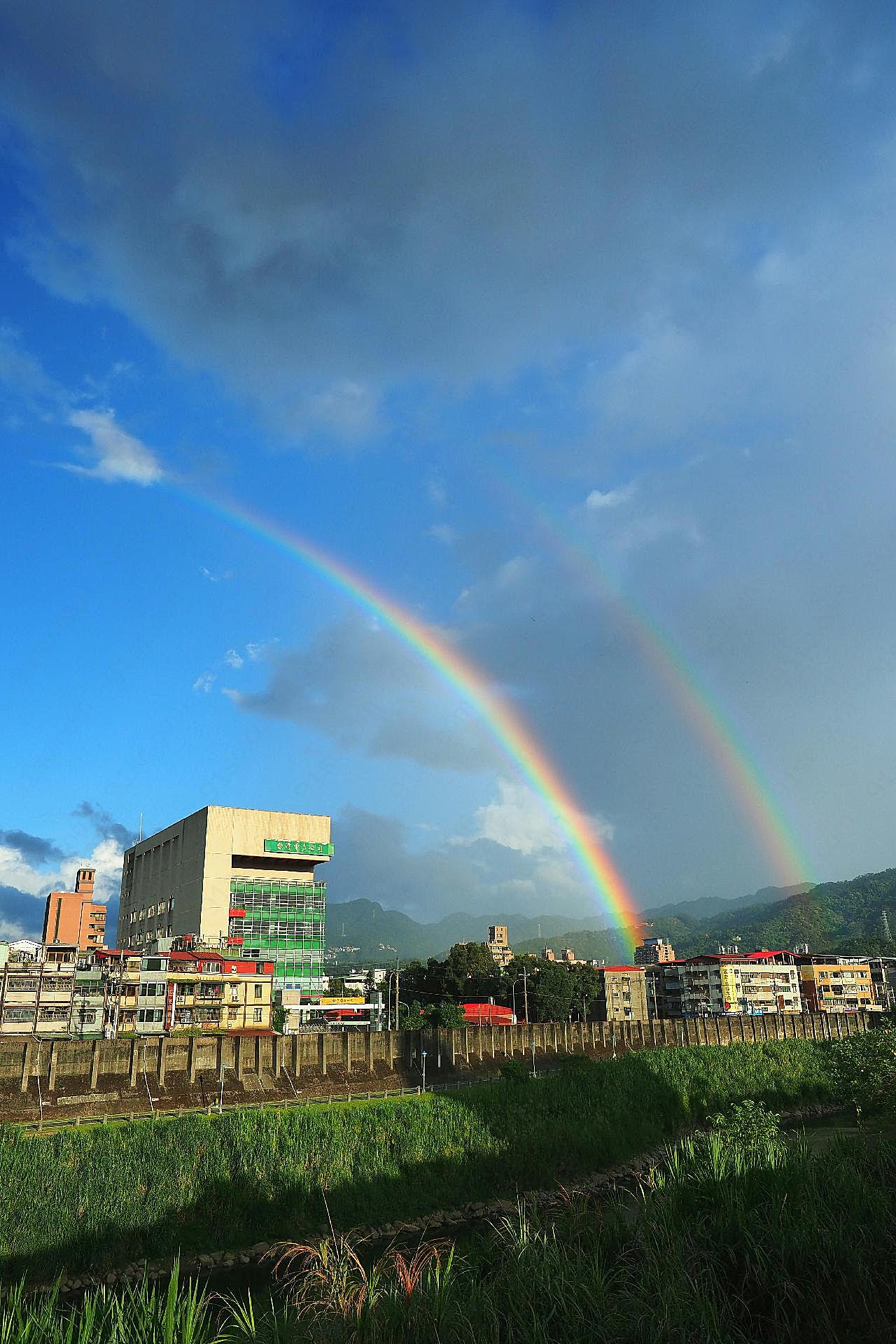 雨后彩虹图片真实照片风景景观