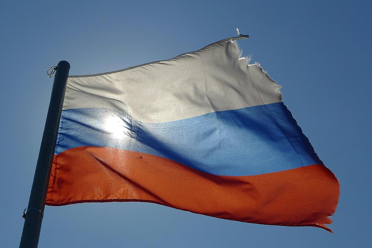 俄罗斯国旗飘扬图片高清