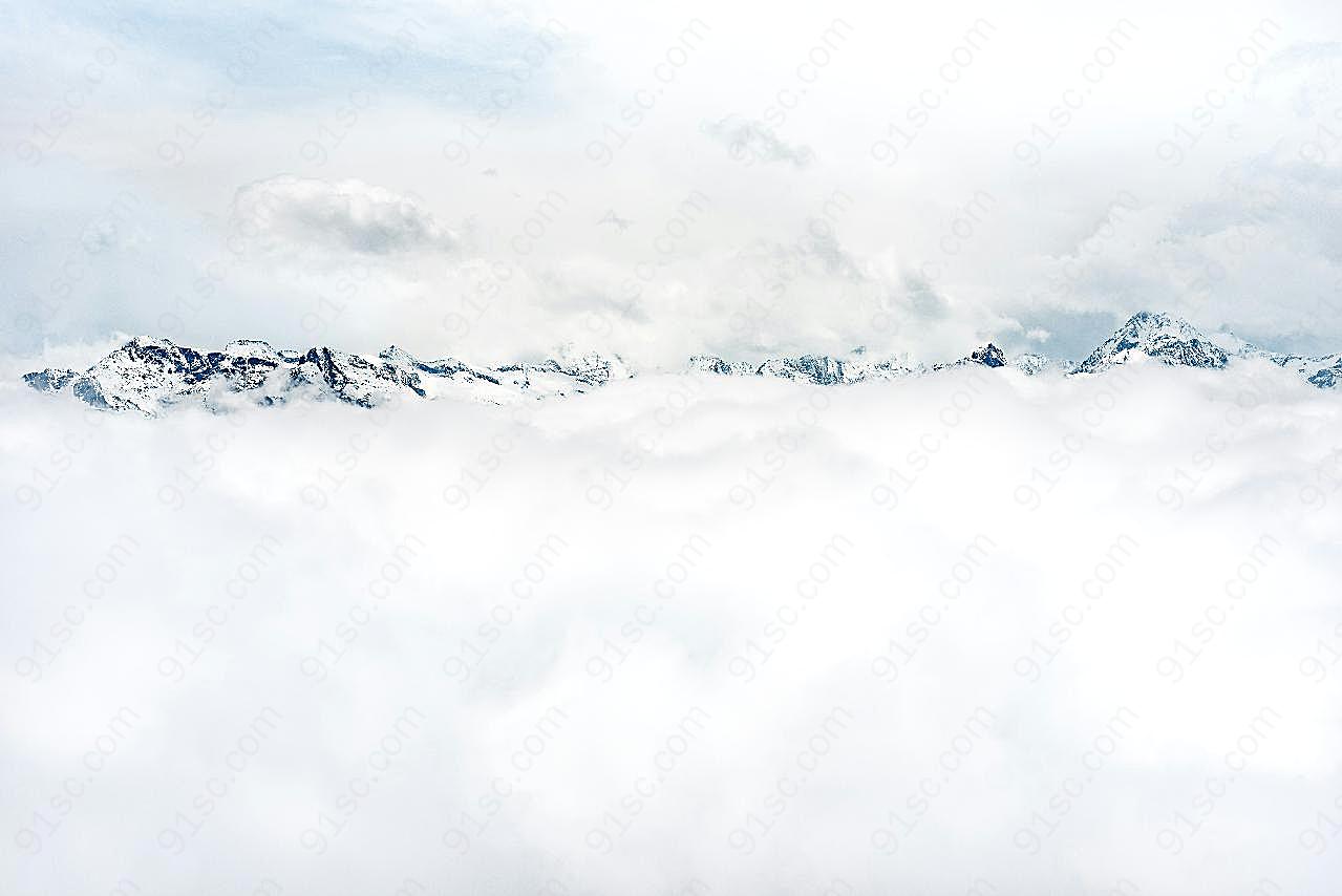 连绵起伏的雪山图片自然