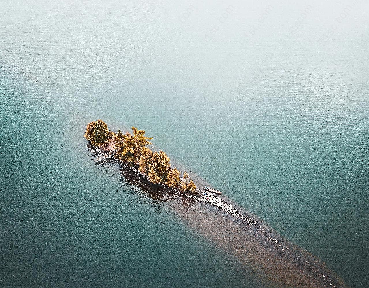 湖泊小孤岛风景图片自然风景