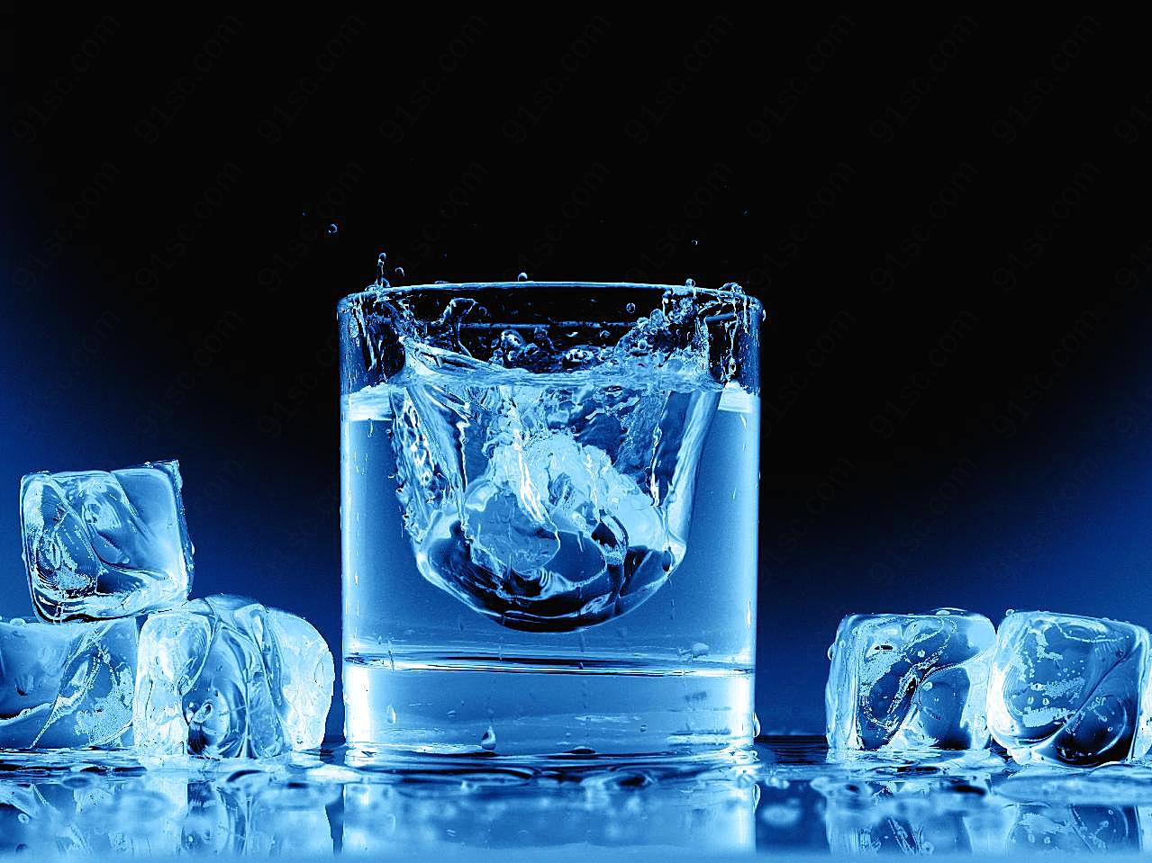 透明冰块图片下载玻璃杯