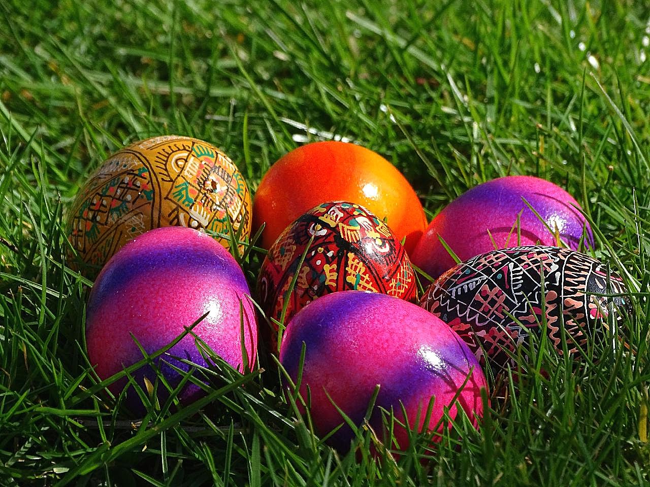 复活节漂亮彩色鸡蛋图片高清