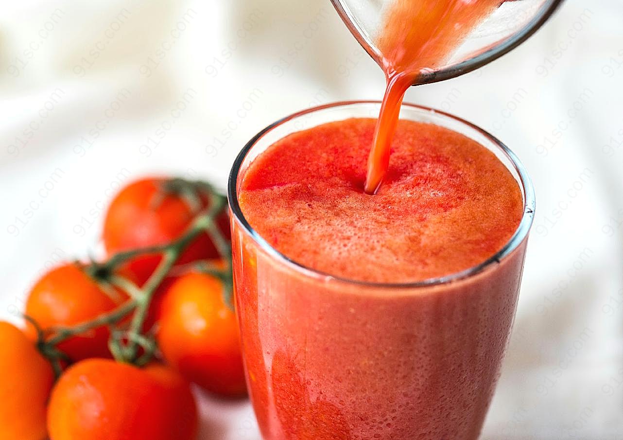 鲜榨番茄汁图片摄影