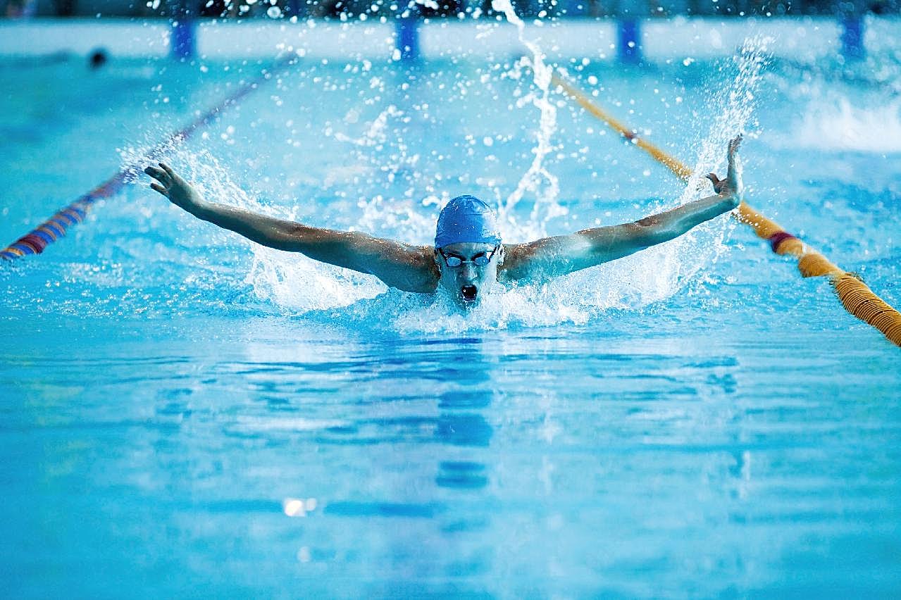 游泳运动员图片艺术摄影