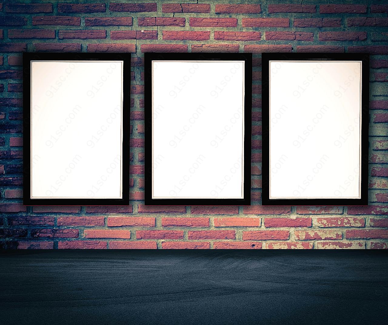 砖墙上的空白画框图片相框素材