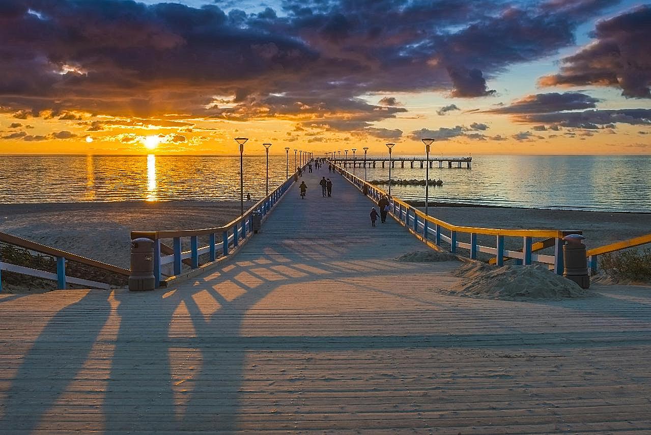 黄昏海湾图片夕阳