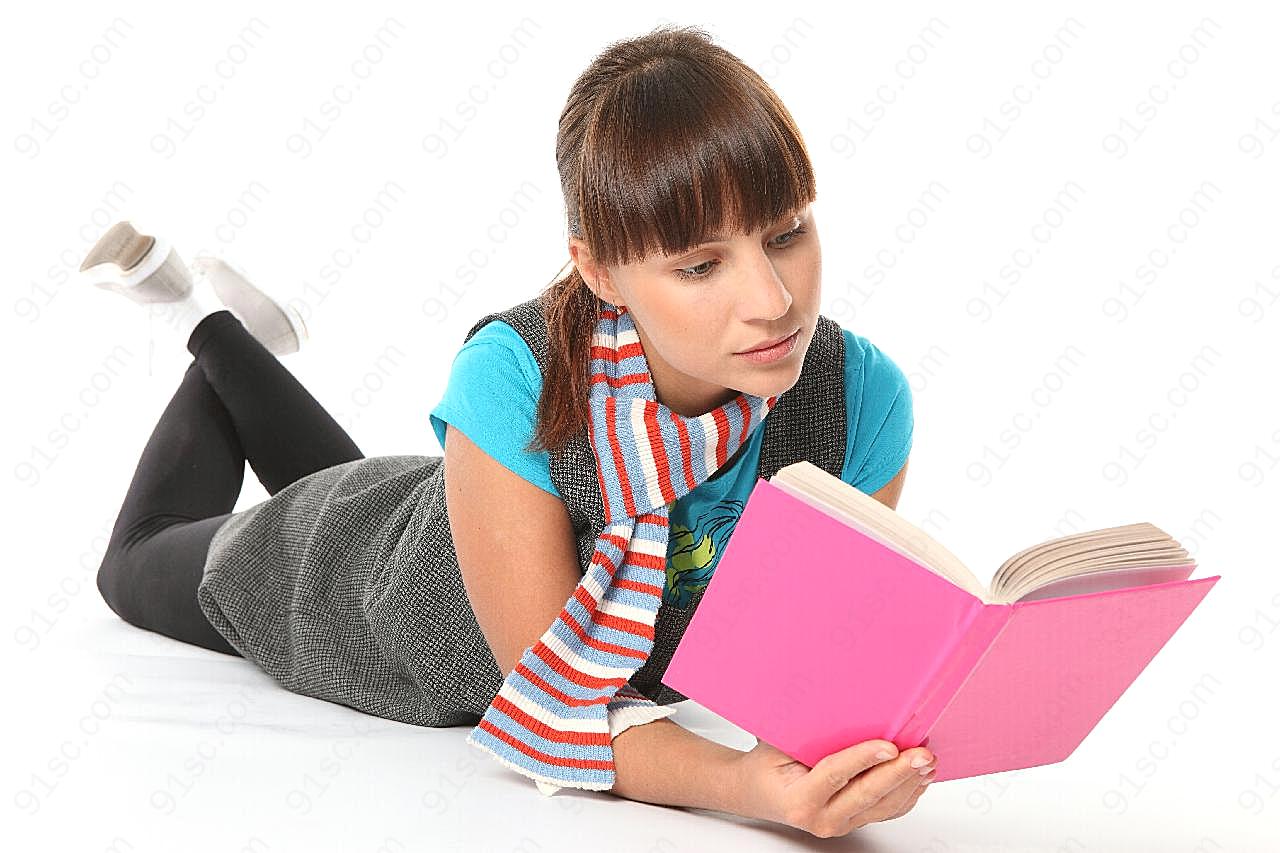 女人正在看书的图片人物速写