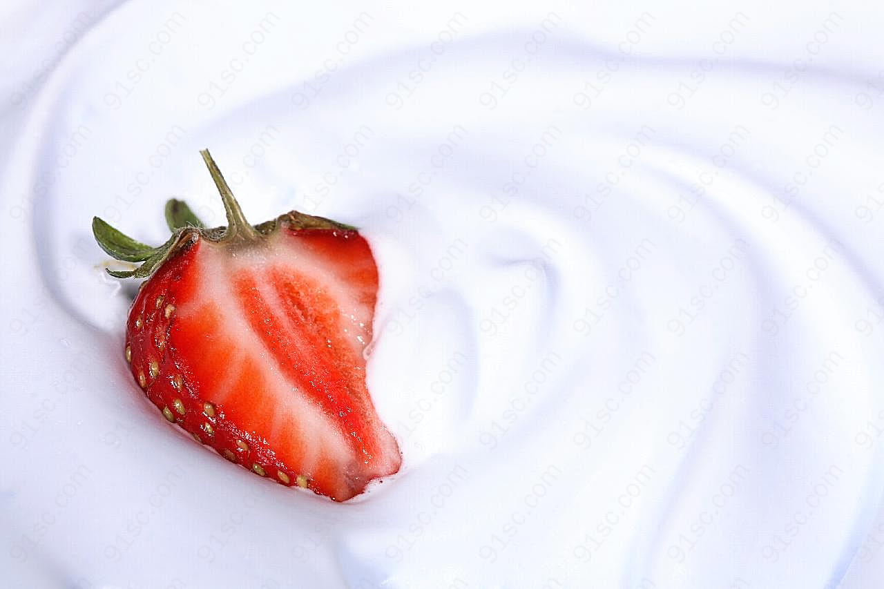高清牛奶草莓图片下载水果