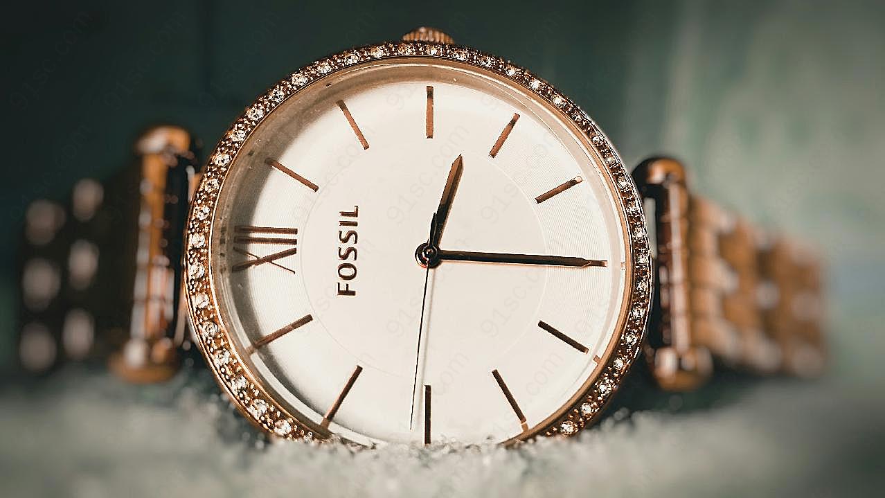 fossi镶钻石英女手表图片网络现代