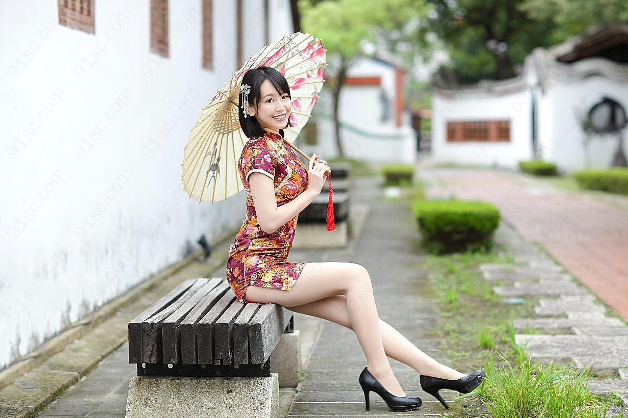 精致旗袍图片人物
