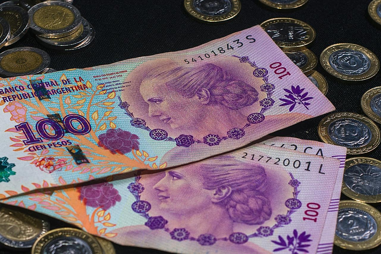 阿根廷100比索纸币图片生活高清