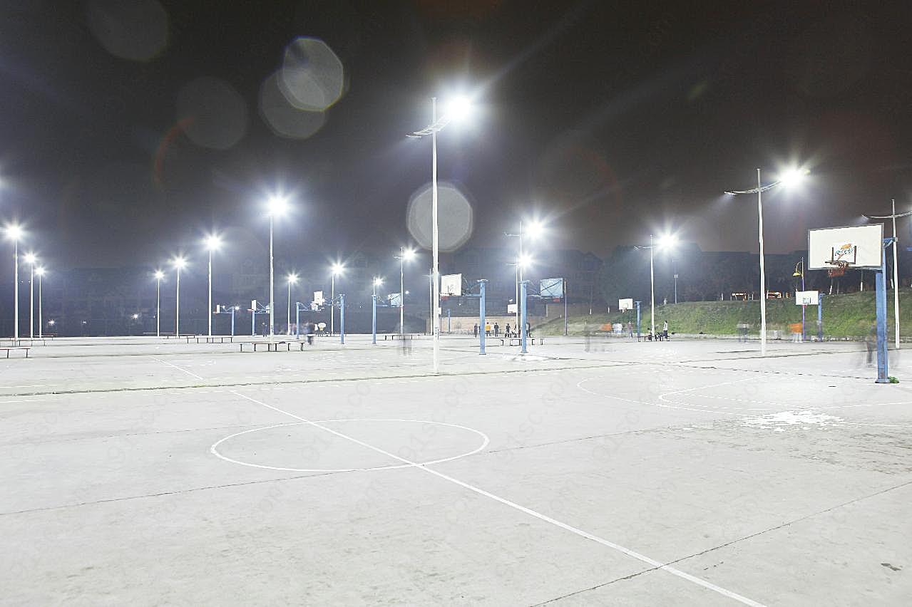校园篮球场灯光图片文化摄影