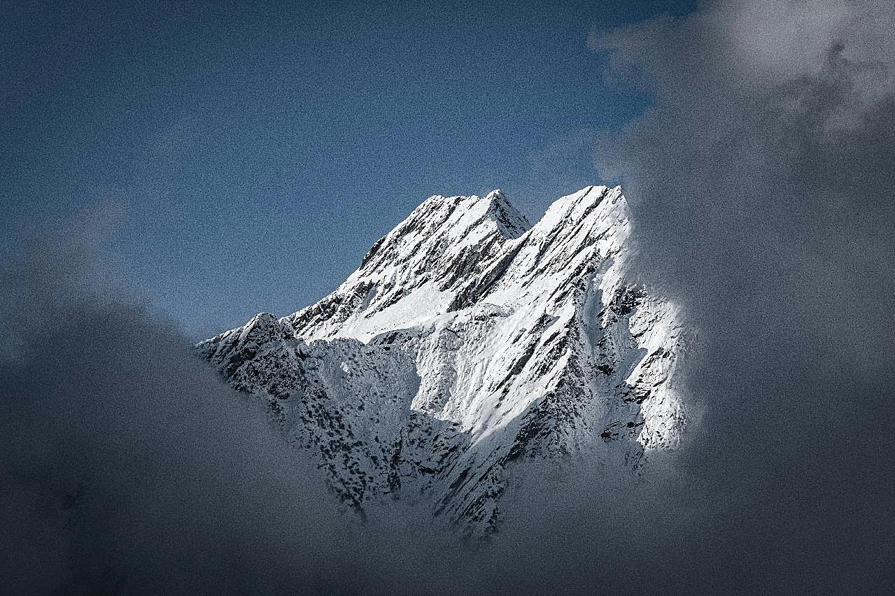 雪山山峰风景图片景观摄影