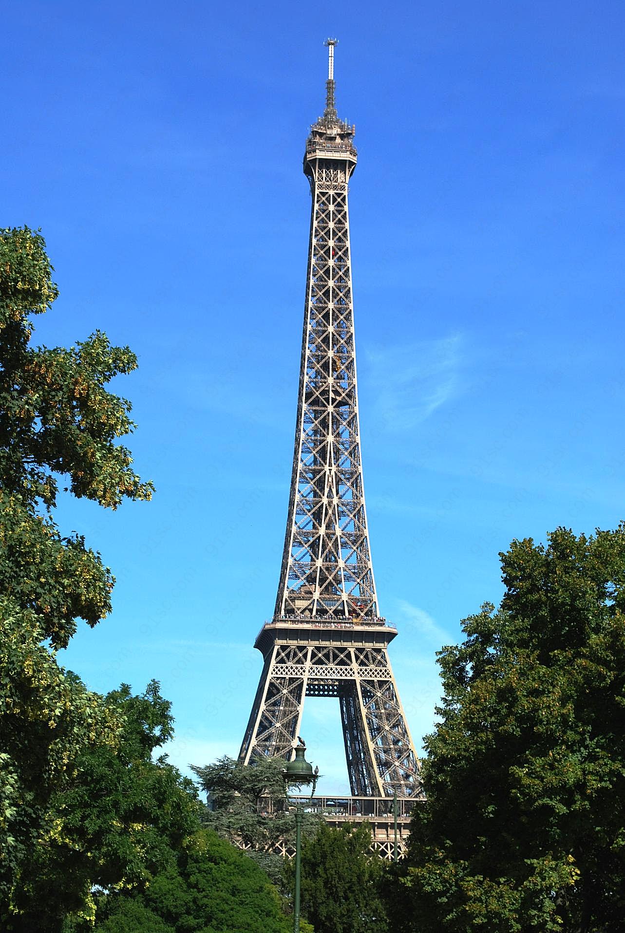 巴黎埃菲尔铁塔图片高清