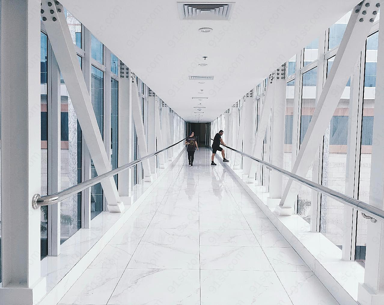 玻璃窗天桥走廊图片现代建筑