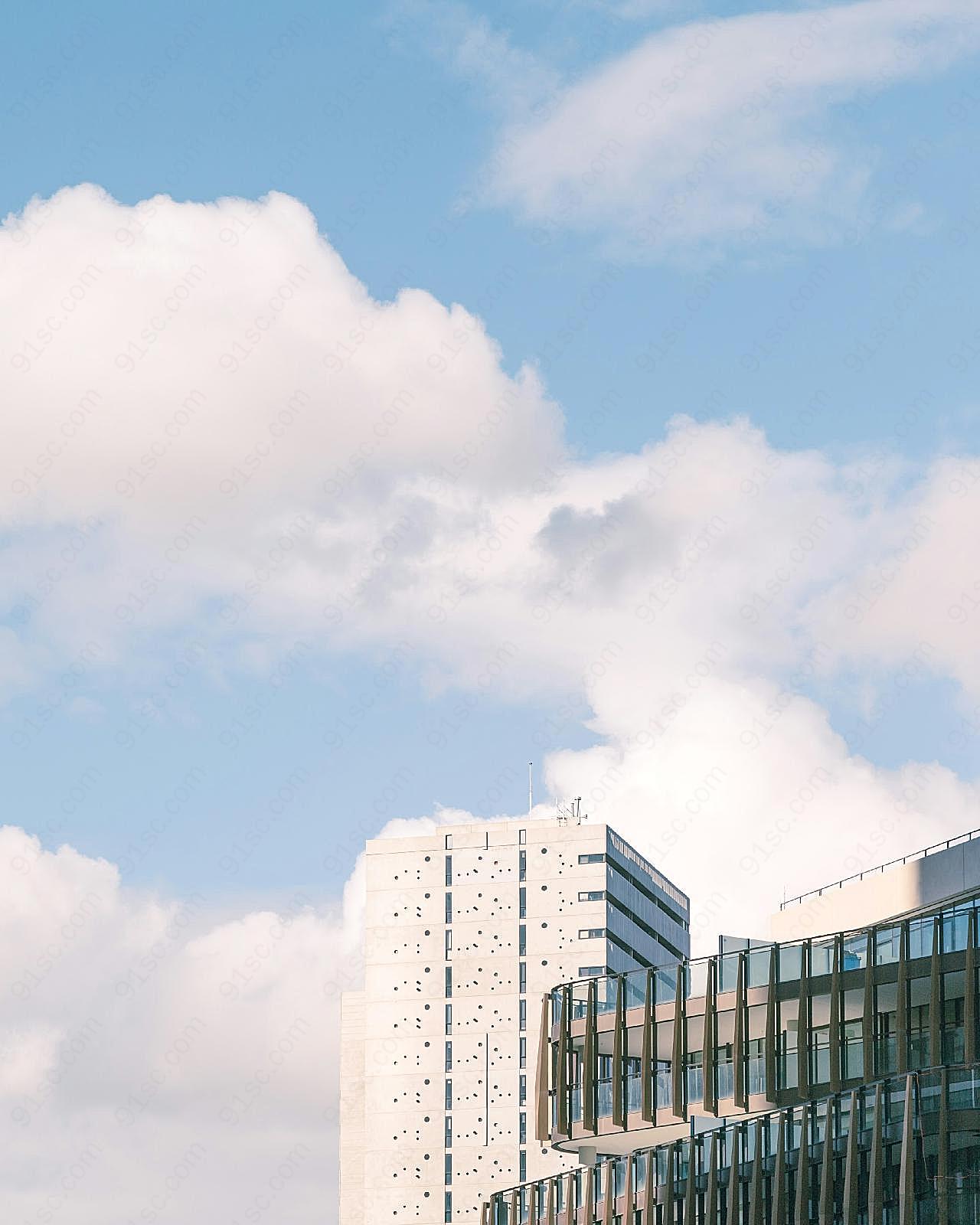 蓝天白云商务大楼图片现代建筑