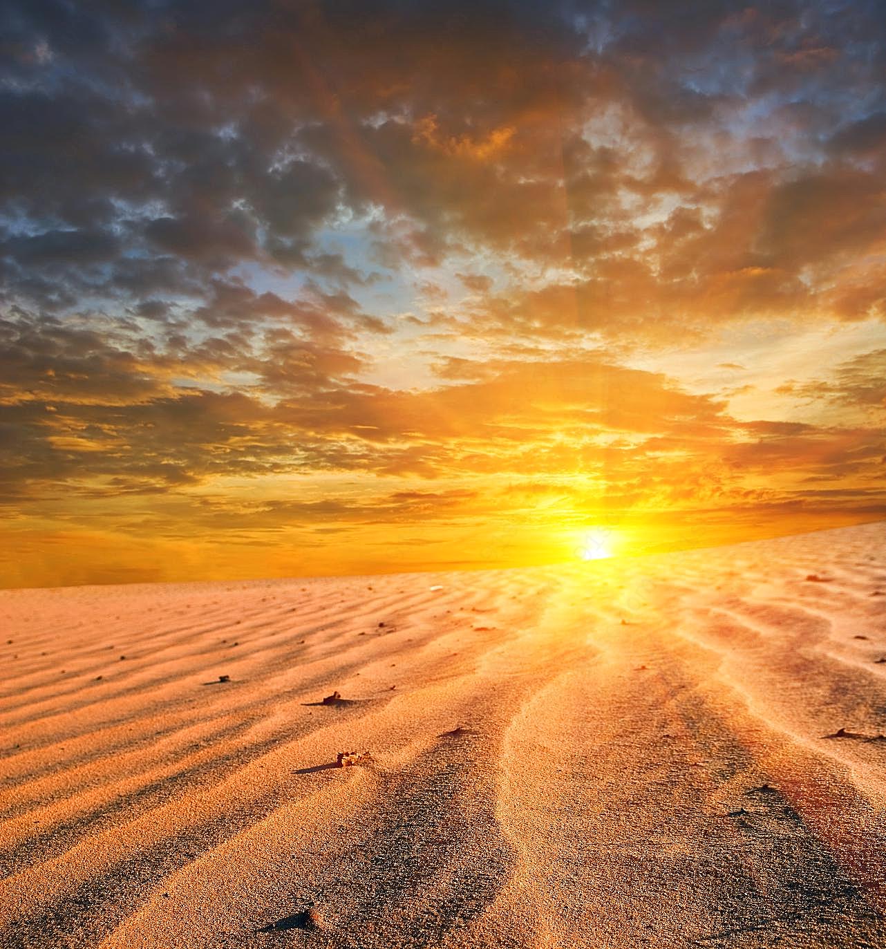 沙漠落日自然风景