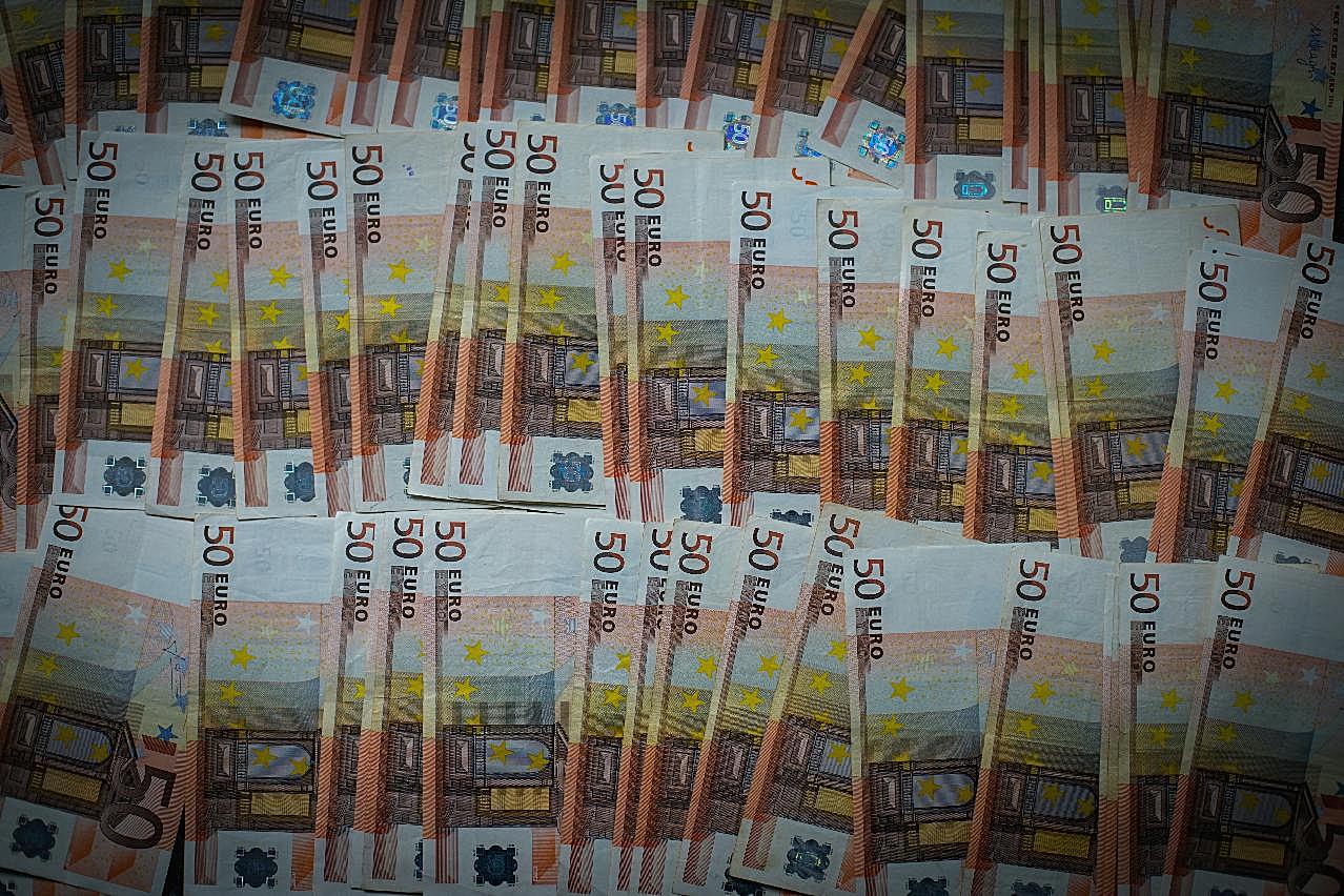 50欧元纸币图片生活