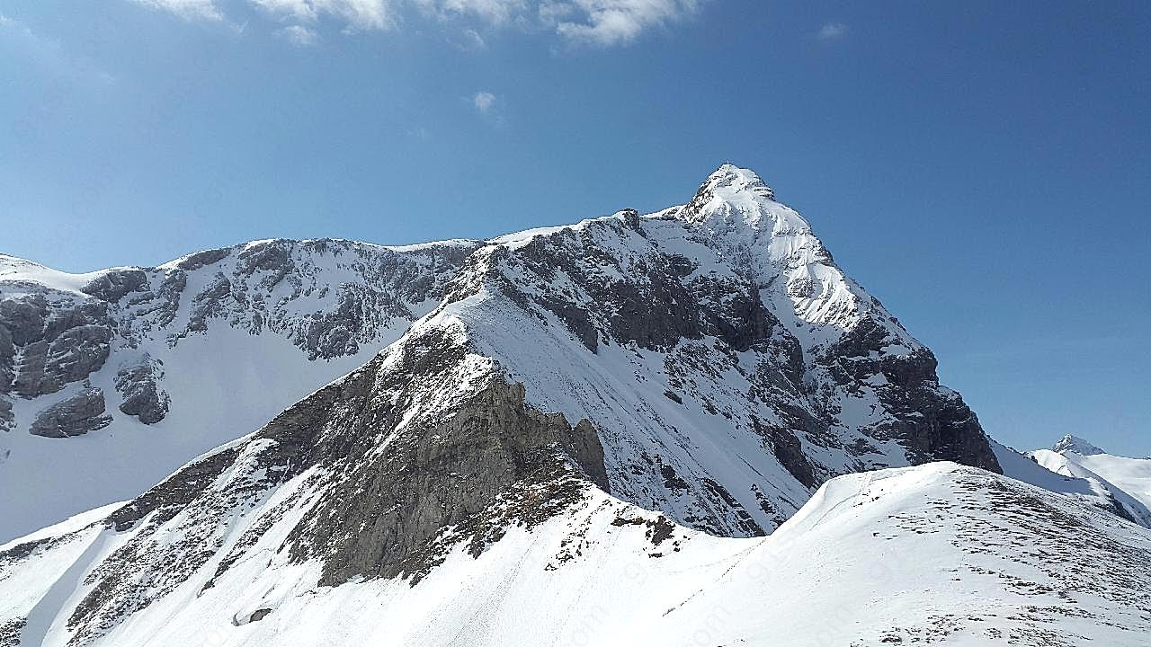 阿尔高冬季雪山图片摄影
