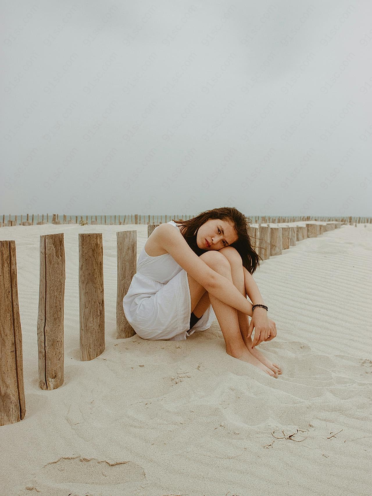沙滩美女性感图片写真摄影