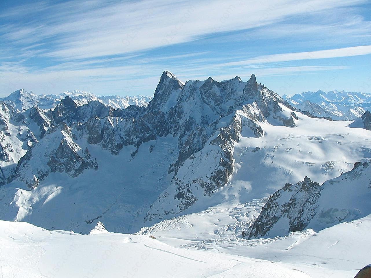 阿尔卑斯雪山景观图片山脉
