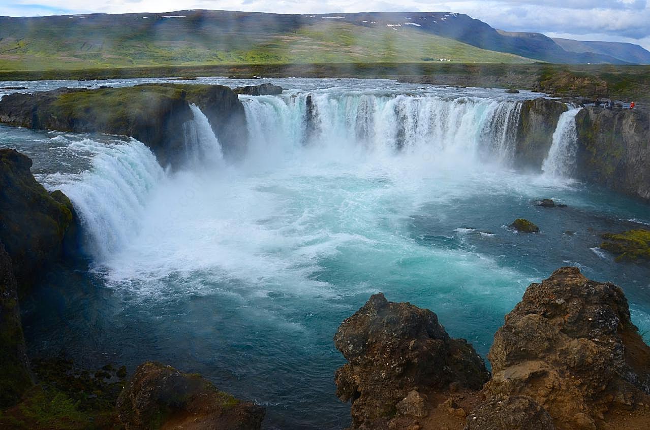 冰岛瀑布景观图片摄影