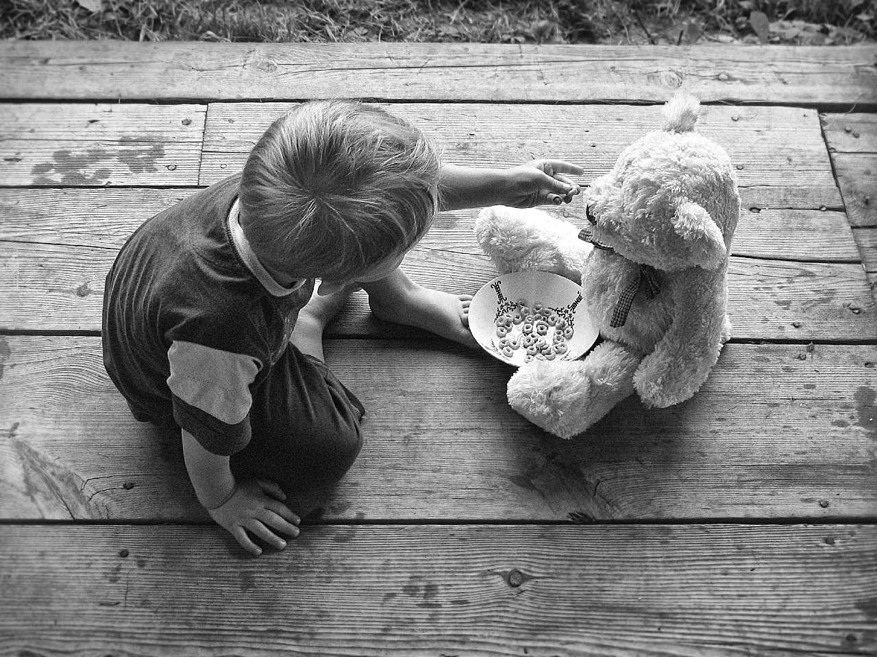 玩具熊和儿童人物摄影