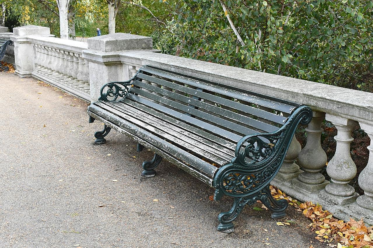 公园休息凳子图片桌椅