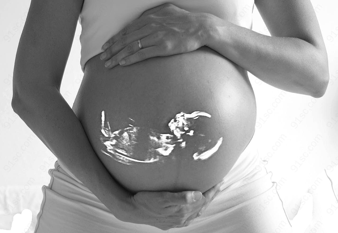 私房照孕妇大肚子图片人物速写