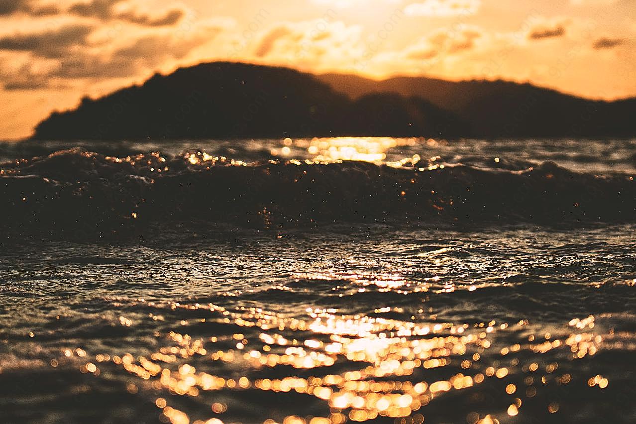 海面波光粼粼图片自然风景