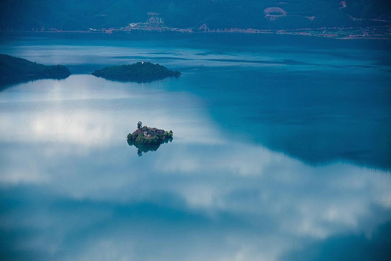 宁静的泸沽湖图片风景