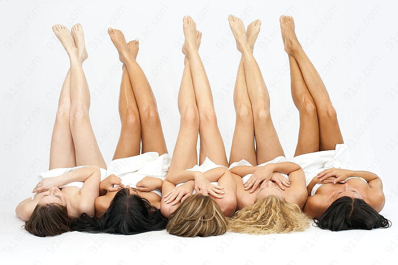 五个美女美腿高清图片