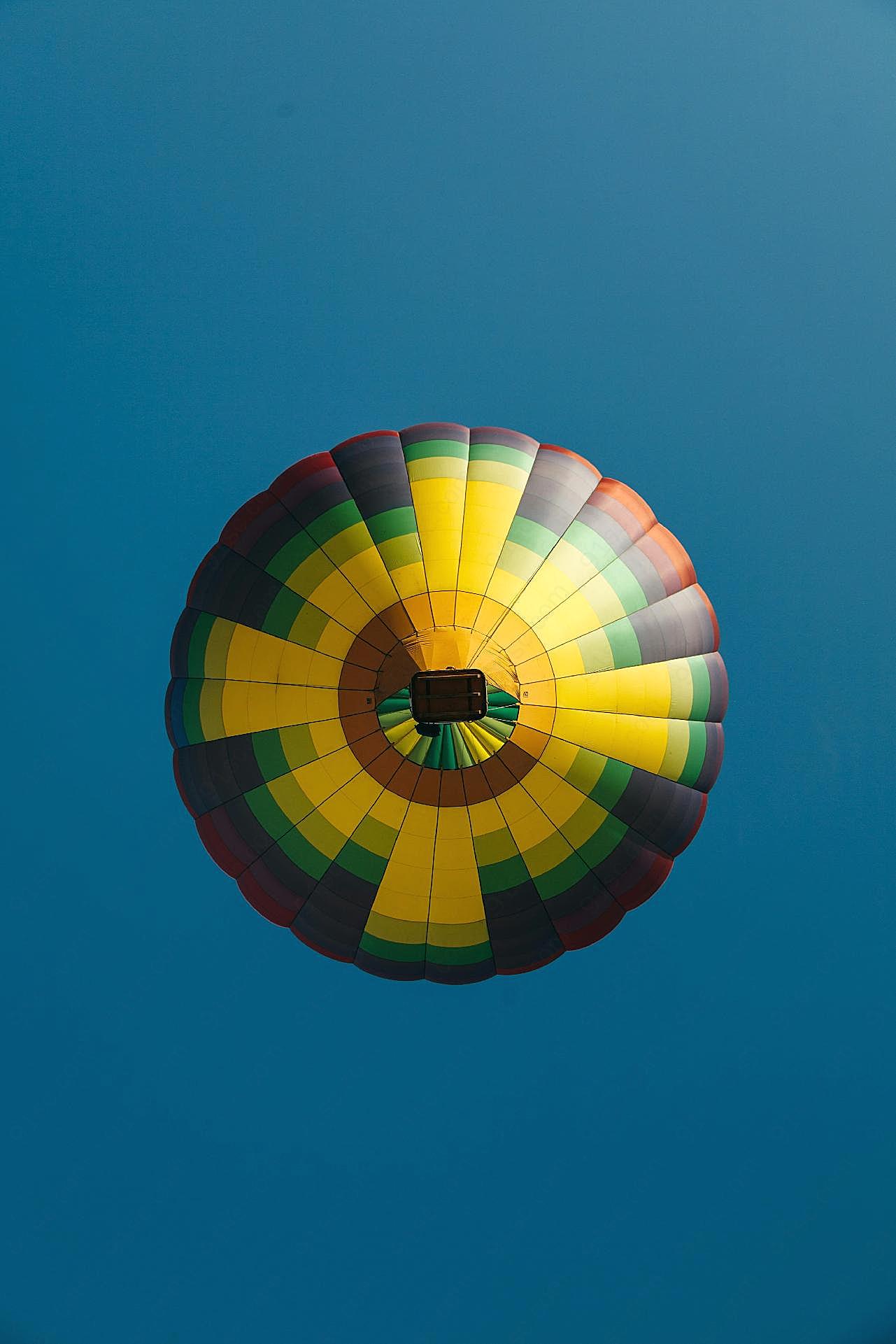 高清七彩热气球图片摄影